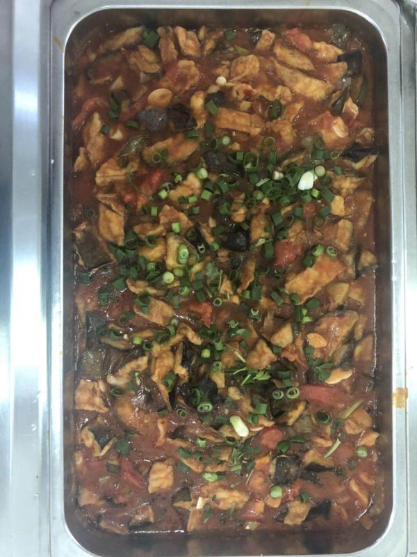 餐饮